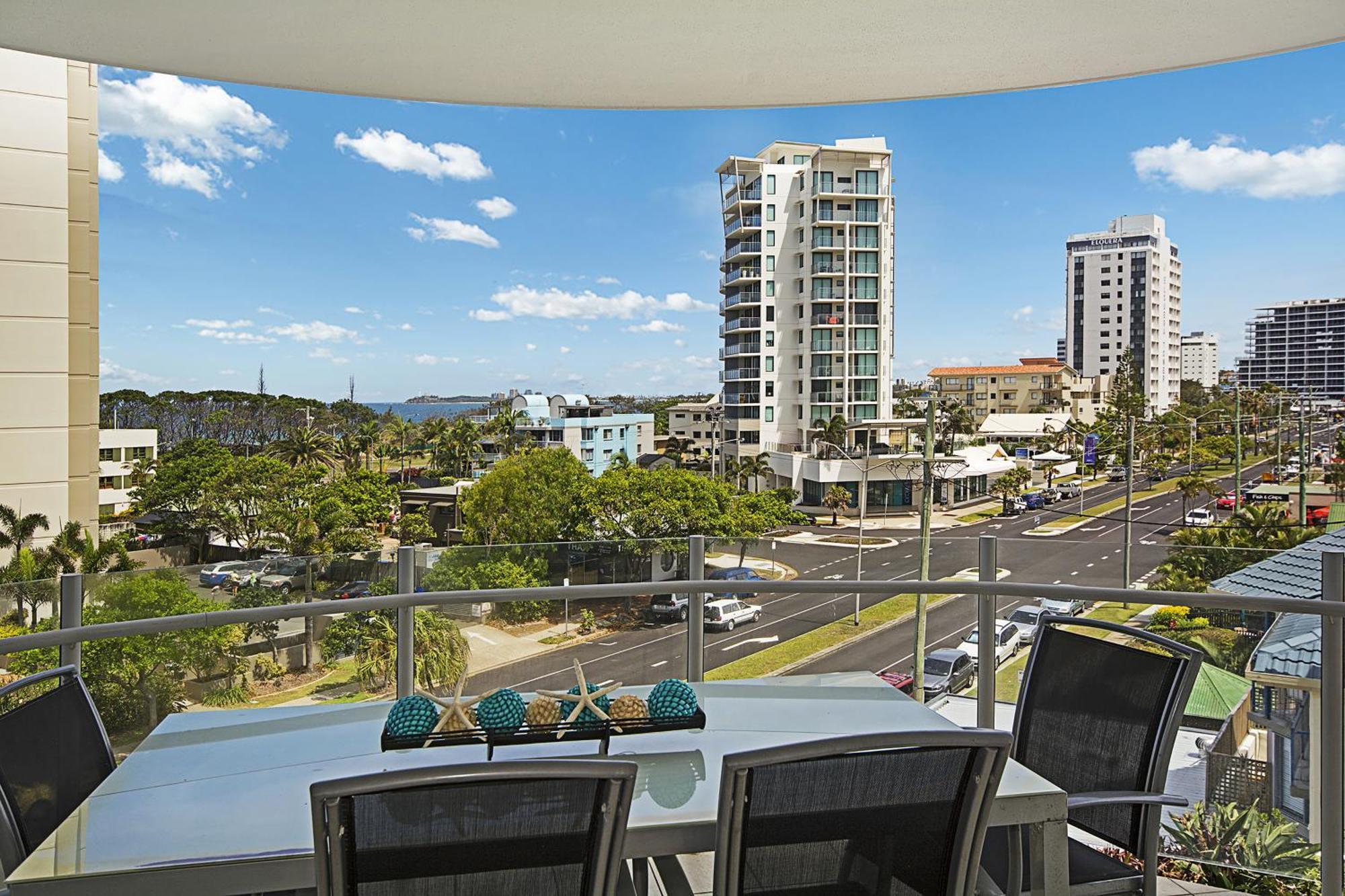 Aqua Vista Resort Maroochydore Phòng bức ảnh