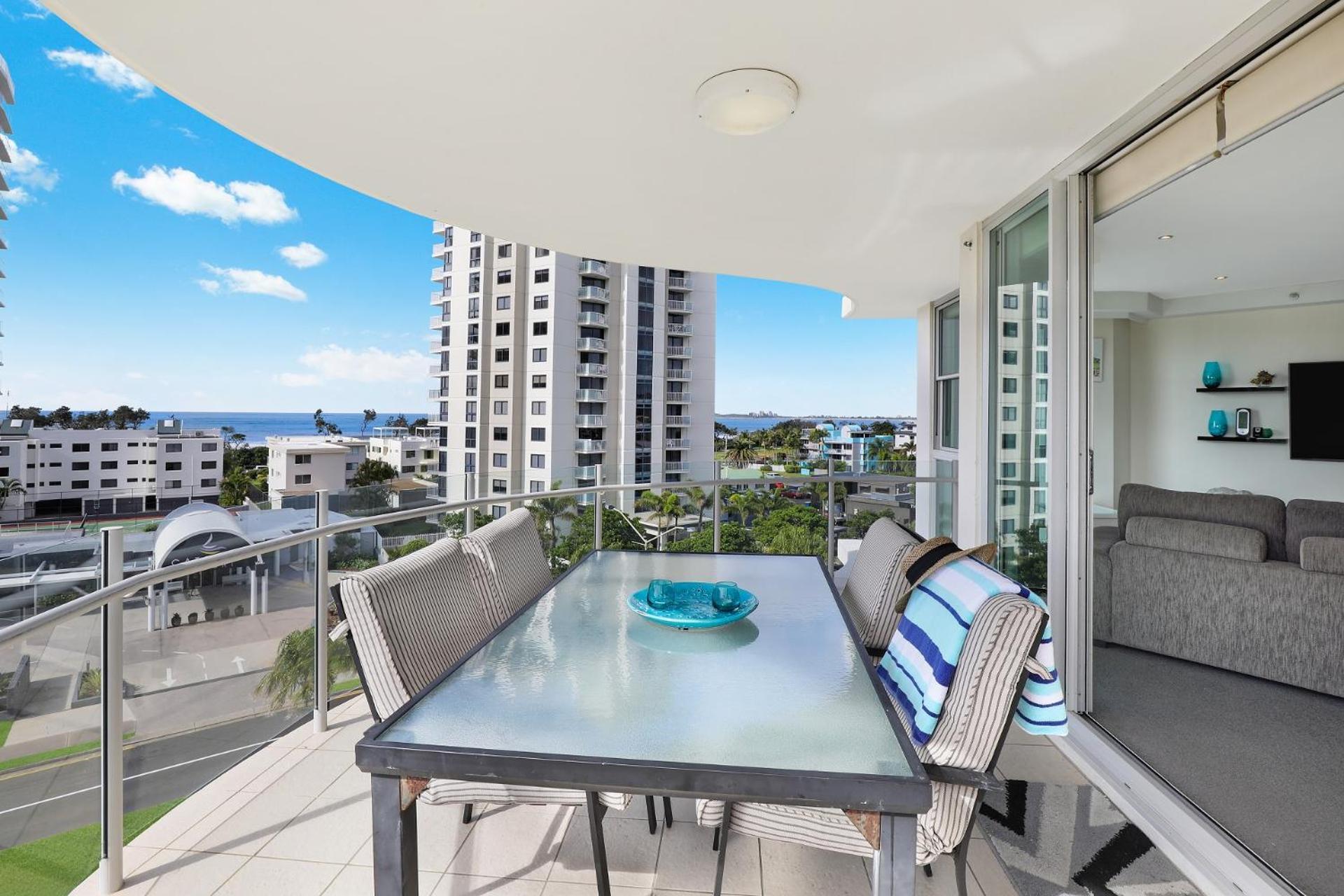 Aqua Vista Resort Maroochydore Phòng bức ảnh