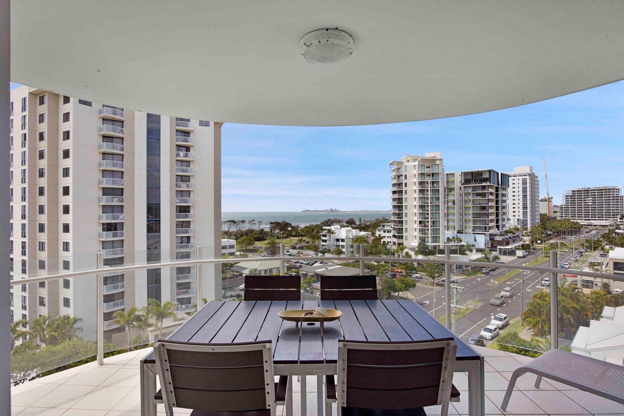 Aqua Vista Resort Maroochydore Phòng bức ảnh
